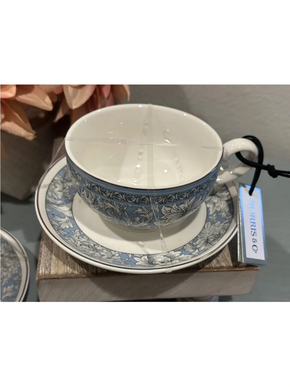 Morris & Co Teacup & Saucer Set of 2
Blue Floral Chrysanthemum Gold Trim
New - Picture 4 of 10